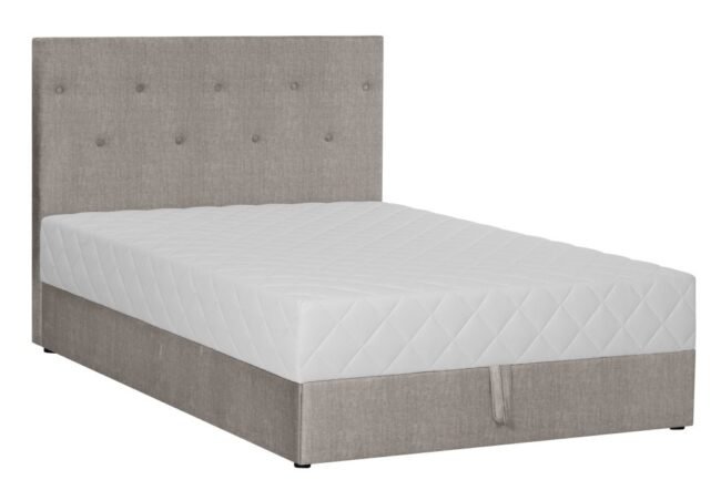 TUR BOXY lova su ciuziniu Vogue